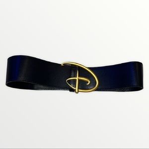 Disney D logo black belt